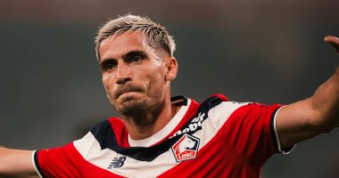 ليل يباغت باريس سان جيرمان ويخطف التقدم في قمة الدوري الفرنسي