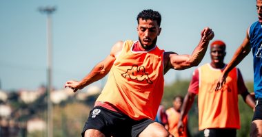 محمد عبد المنعم يواصل حضوره مع نيس في مواجهة باريس بالدوري الفرنسي