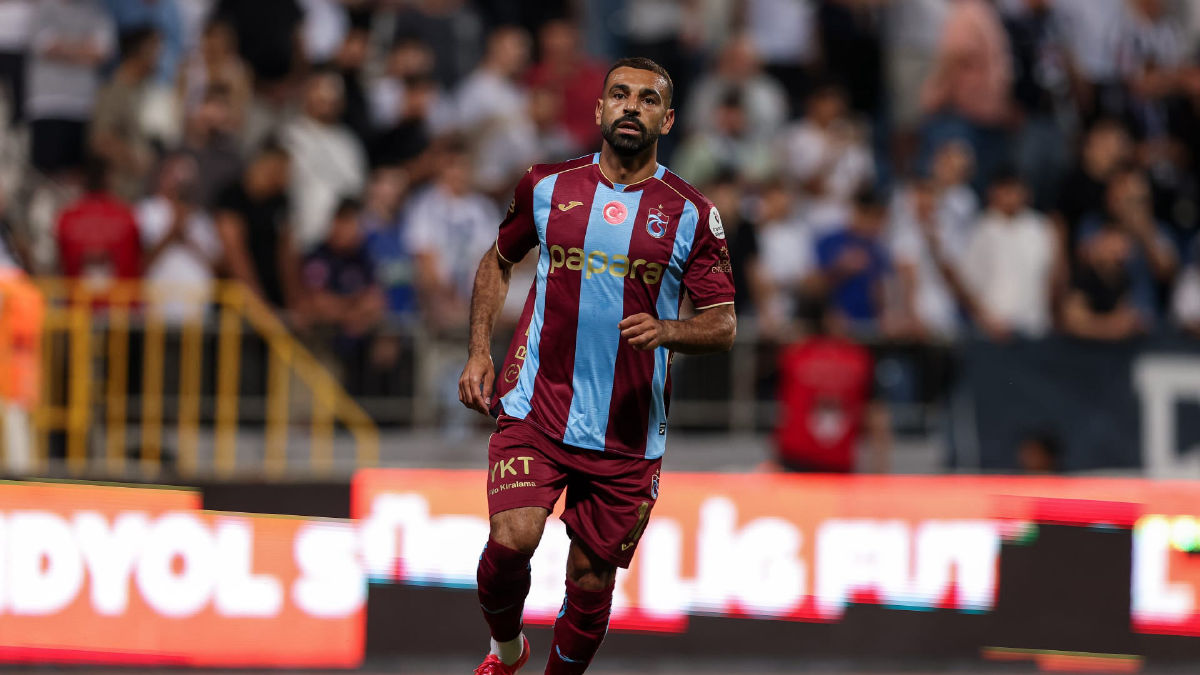 محمد صلاح يواسي جماهير طرابزون سبور عقب الخسارة المؤلمة أمام أميد سبورتيف