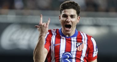 جوليان ألفاريز يغلق باب الرحيل عن أتلتيكو مدريد ويحسم مصيره قبل نهاية الميركاتو