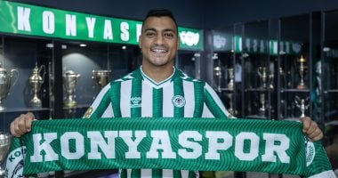 صدام مصري مرتقب بين محمد صلاح ومصطفى محمد في الدوري التركي الممتاز